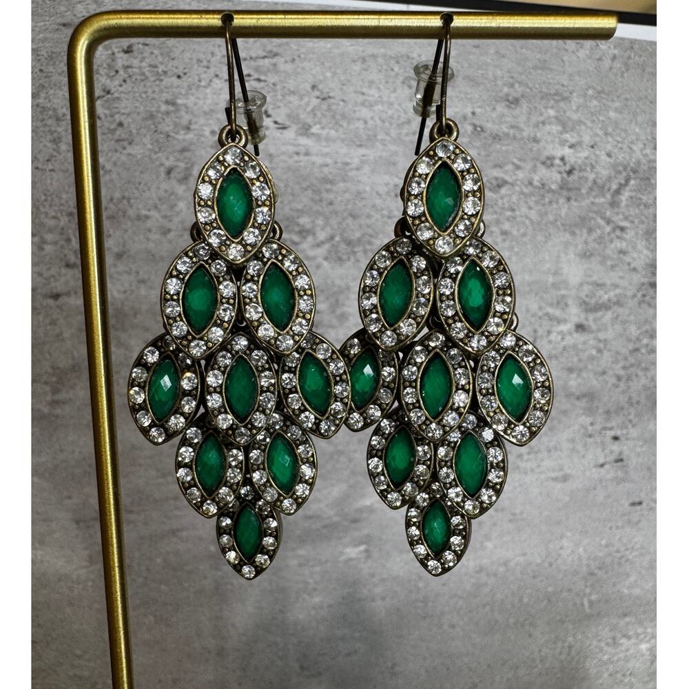 Vintage Emerald Green Rhinestone Chandelier Earrings Antique Statement Drop